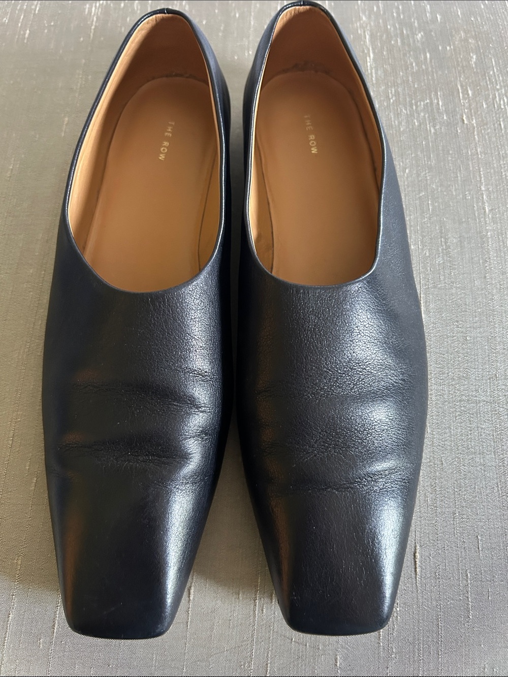 The Row Black Leather Square-Toe Slip-On Flats Size 38 7 - Picture 2 of 9